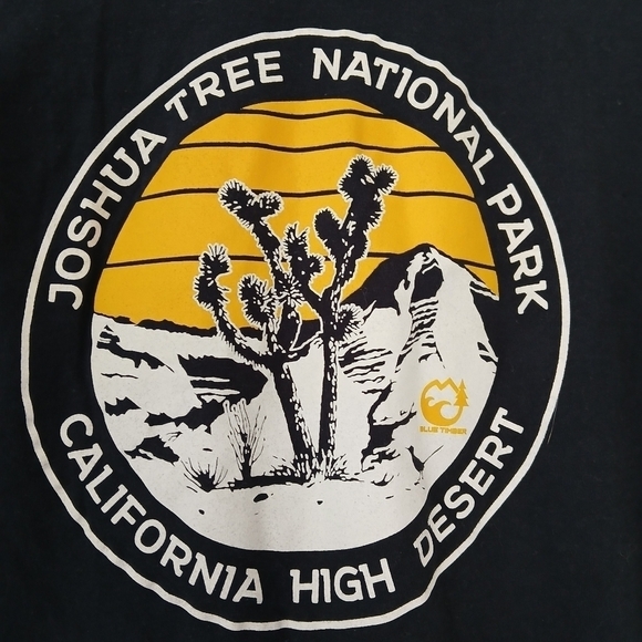 BLUE TIMBER Joshua Tree Men's T-Shirt Dark Graphic Print - Picture 2 of 7